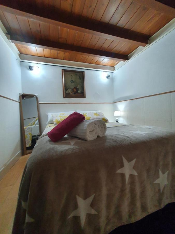 Airbhouse Private Rooms & Apartments Sevilla Eksteriør billede